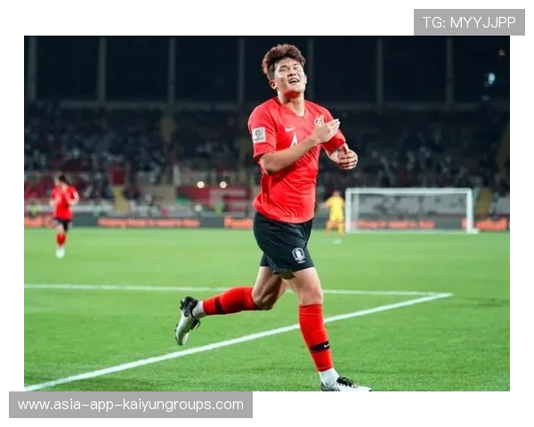 多豪门盯上高大中卫，1米96天赋成焦点